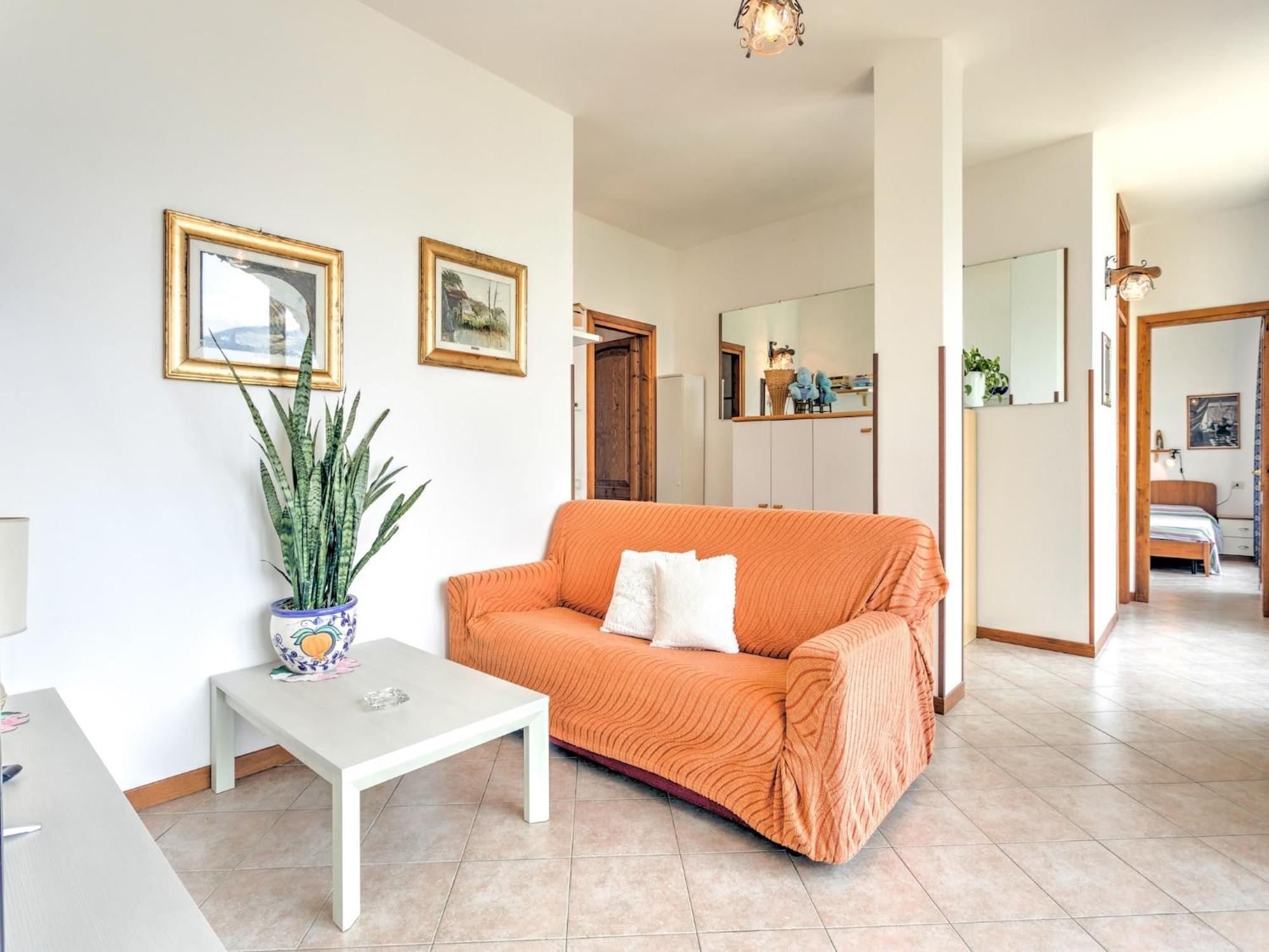 Wonderful Flat With Swimming Pool Lift And Garden Apartment Граведона Екстериор снимка